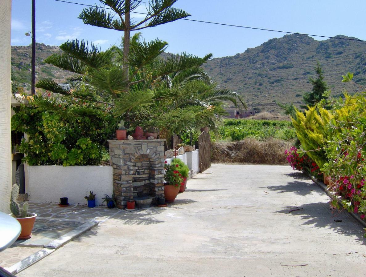 Matina Naxos - Mikri Vigla Guest House Eksteriør bilde